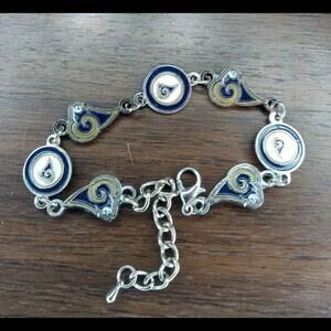 Womens Rams Vintage Charm Bracelet.  Silver Tone. Adjustable NFL
